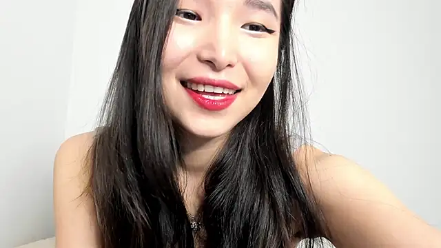 Soyun Mia online show from 20, 12, 2025