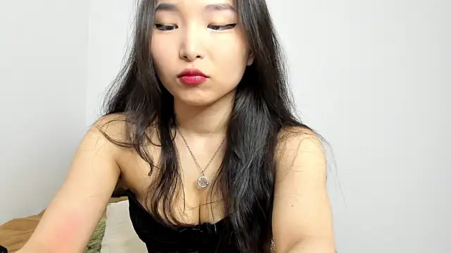 Soyun Mia online show from 2, 2, 2026