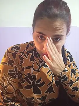 kariciasecreta online show from 24, 5, 2026