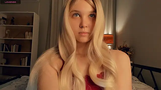 ErinBissonnette online show from 20, 10, 2025