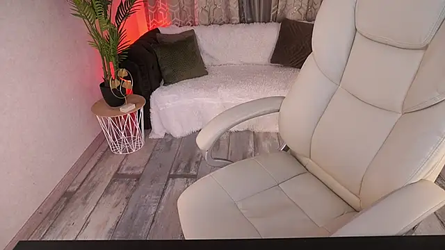 LioraFox online show from 26, 3, 2026