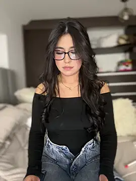 Snapshot of abbyhdk chatting on 12, 9, 2025 abbyhdk online show from 12, 9, 2025