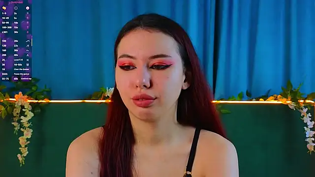 Snapshot of JenniferGlover chatting on 30, 11, 2025 JenniferGlover online show from 30, 11, 2025