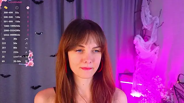 LisaDrake online show from 1, 11, 2025