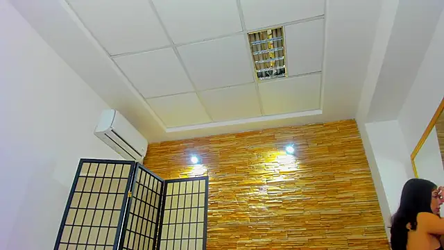 Jelly Bee online show from 12, 1, 2026