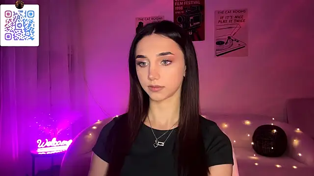 LinaMour online show from 22, 3, 2026