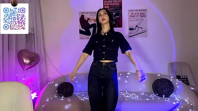 LinaMour online show from 28, 5, 2026
