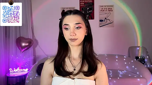 LinaMour online show from 7, 5, 2026