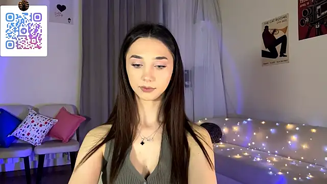 Snapshot of LinaMour chatting on 24, 6, 2026 LinaMour online show from 24, 6, 2026