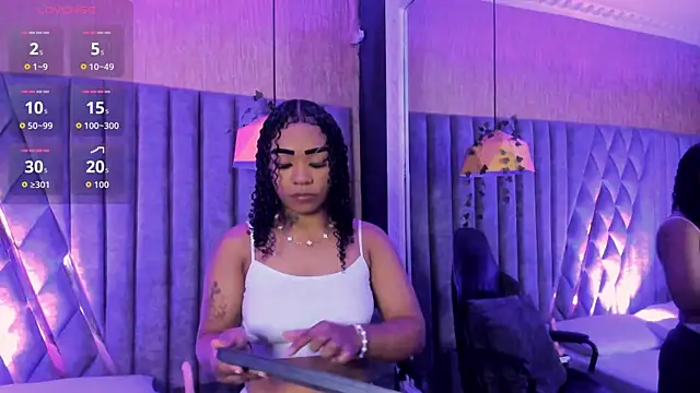 SkylerBloomm online show from 22, 3, 2026