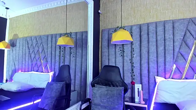 SkylerBloomm online show from 22, 2, 2026