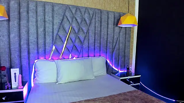 SkylerBloomm online show from 14, 2, 2026