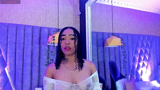 SkylerBloomm online show from 10, 5, 2026