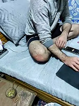 yazinyazin1 online show from 4, 3, 2026