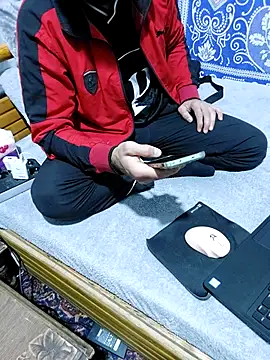 yazinyazin1 online show from 12, 3, 2026