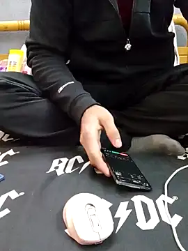 yazinyazin1 online show from 20, 12, 2025