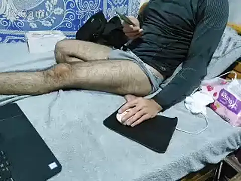 yazinyazin1 online show from 13, 2, 2026