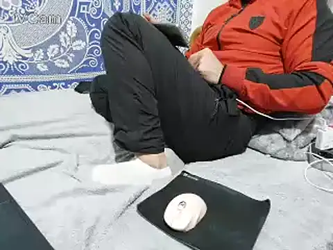 yazinyazin1 online show from 14, 2, 2026