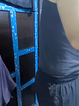 yazinyazin1 online show from 9, 11, 2025