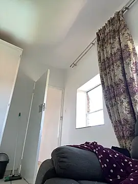 Snapshot of fitsexyman chatting on 16, 10, 2025 fitsexyman online show from 16, 10, 2025