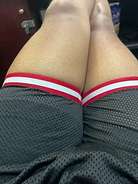 Snapshot of fitsexyman chatting on 10, 9, 2025 fitsexyman online show from 10, 9, 2025