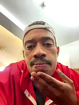 Snapshot of fitsexyman chatting on 1, 10, 2025 fitsexyman online show from 1, 10, 2025