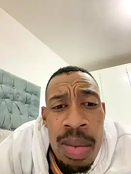 Snapshot of fitsexyman chatting on 24, 11, 2025 fitsexyman online show from 24, 11, 2025