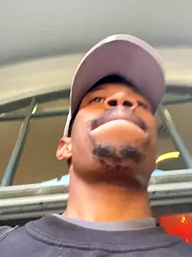 Snapshot of fitsexyman chatting on 22, 9, 2025 fitsexyman online show from 22, 9, 2025