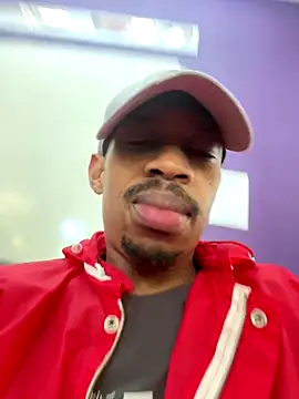 Snapshot of fitsexyman chatting on 19, 9, 2025 fitsexyman online show from 19, 9, 2025