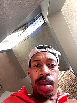 Snapshot of fitsexyman chatting on 13, 9, 2025 fitsexyman online show from 13, 9, 2025