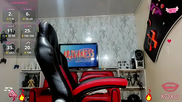 Candy Walker  online show from 22, 11, 2025