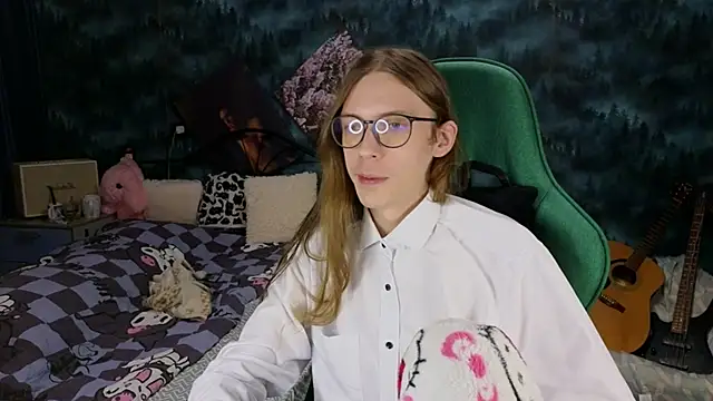 artass2 online show from 4, 10, 2025