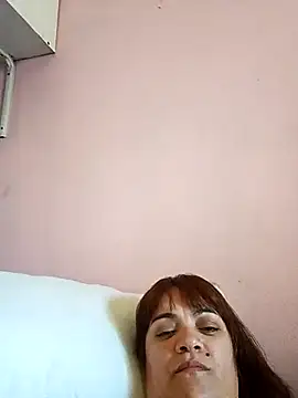Snapshot of isabella931054 chatting on 16, 11, 2025 isabella931054 online show from 16, 11, 2025