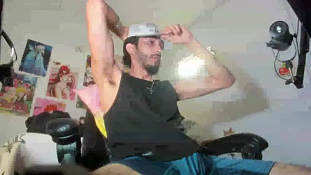 LovexJuxn  online show from 21, 11, 2025