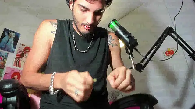 LovexJuxn  online show from 28, 11, 2025