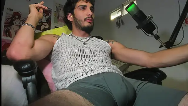 LovexJuxn  online show from 12, 11, 2025