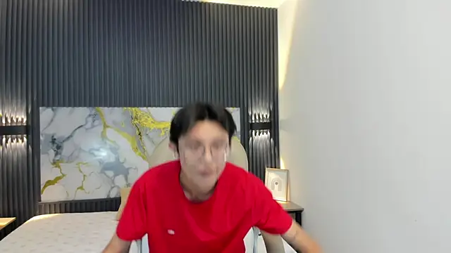 SantiagoRusso18 online show from 23, 11, 2025