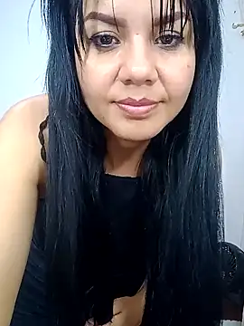 SaraNixx online show from 19, 9, 2025