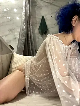 Kitty Kisss online show from 9, 11, 2025