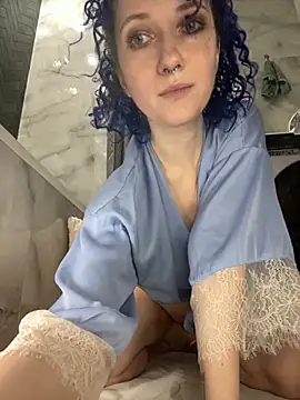 Kitty Kisss online show from 19, 10, 2025