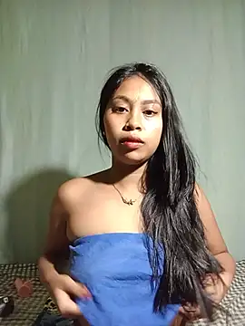 Snapshot of UrSweetAsianLady_02 chatting on 14, 6, 2026 UrSweetAsianLady 02 online show from 14, 6, 2026