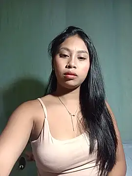 Snapshot of UrSweetAsianLady_02 chatting on 14, 7, 2026 UrSweetAsianLady 02 online show from 14, 7, 2026