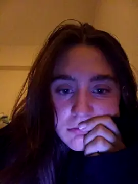 freakylittlebitch69 online show from 9, 9, 2025