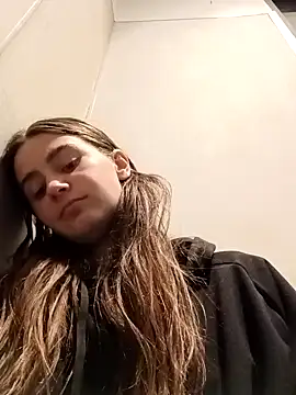 freakylittlebitch69 online show from 19, 9, 2025