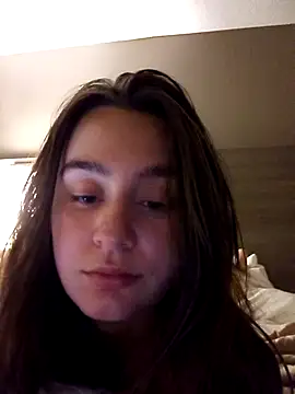 freakylittlebitch69 online show from 3, 10, 2025