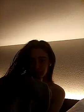 freakylittlebitch69 online show from 24, 9, 2025