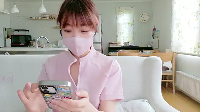 Snapshot of SUZU_1201 chatting on 17, 6, 2026 SUZU 1201 online show from 17, 6, 2026