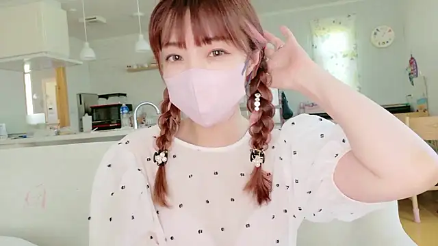 Snapshot of SUZU_1201 chatting on 21, 7, 2026 SUZU 1201 online show from 21, 7, 2026