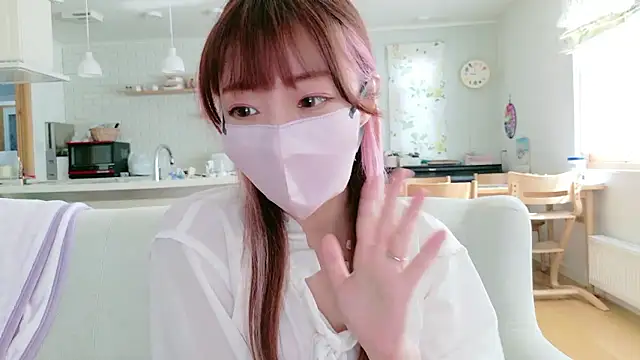 Snapshot of SUZU_1201 chatting on 25, 2, 2026 SUZU 1201 online show from 25, 2, 2026