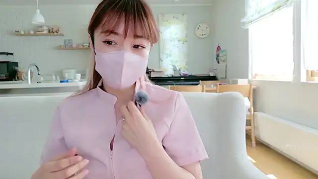 Snapshot of SUZU_1201 chatting on 14, 6, 2026 SUZU 1201 online show from 14, 6, 2026